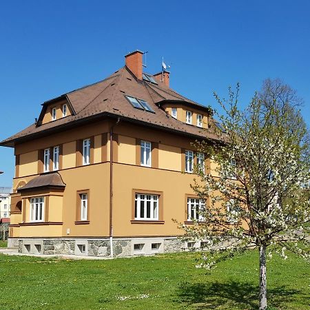 Kavarna A Penzion Reichl Králíky エクステリア 写真